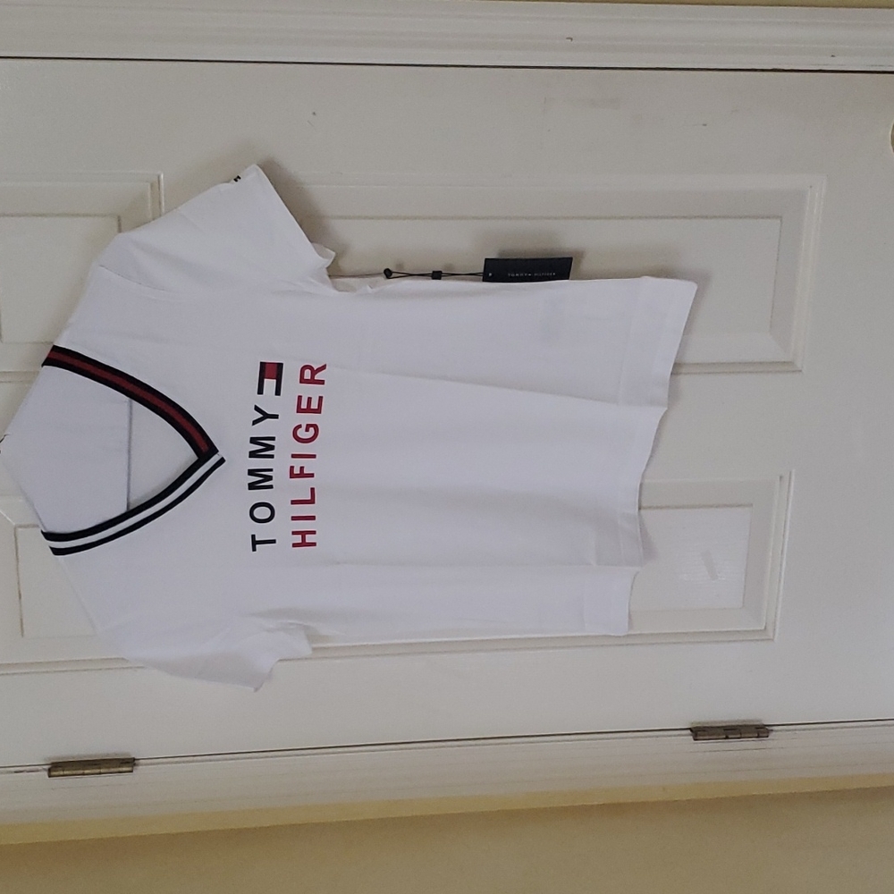 White with red and navy details, small v-neck top